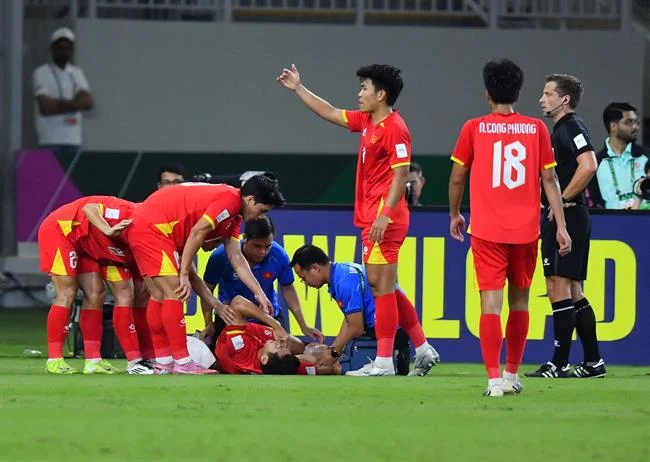 Hình ảnh nhân viên hỗ trợ khách hàng của 188bet